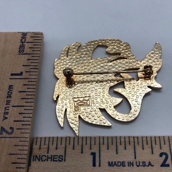 Poinsettia Christmas Pin by Fish - Picture 2 of 4